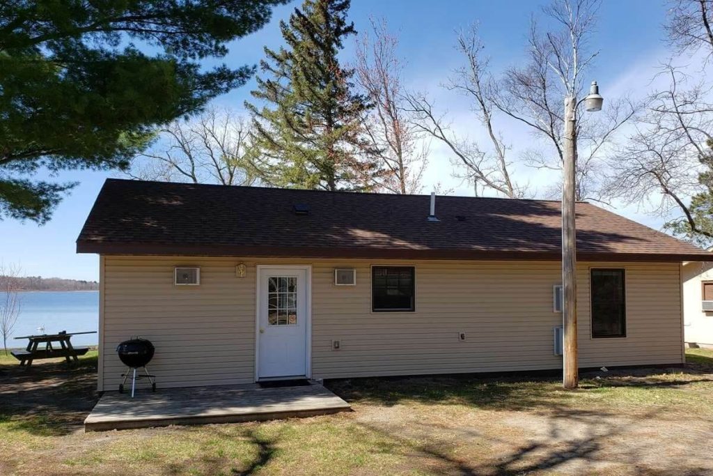Cottage #1 - Lakefront Exterior