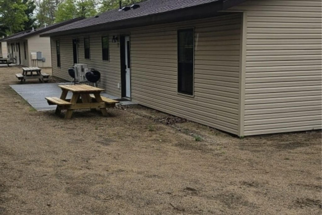 Cabin #7 - Front Door Exterior
