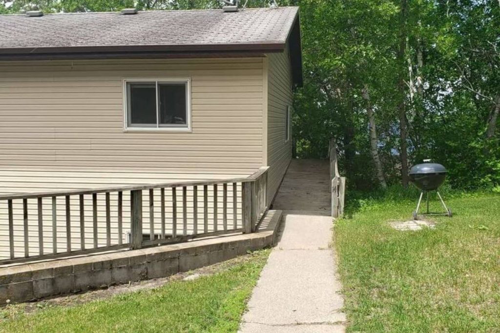 Cabin #14 - Exterior