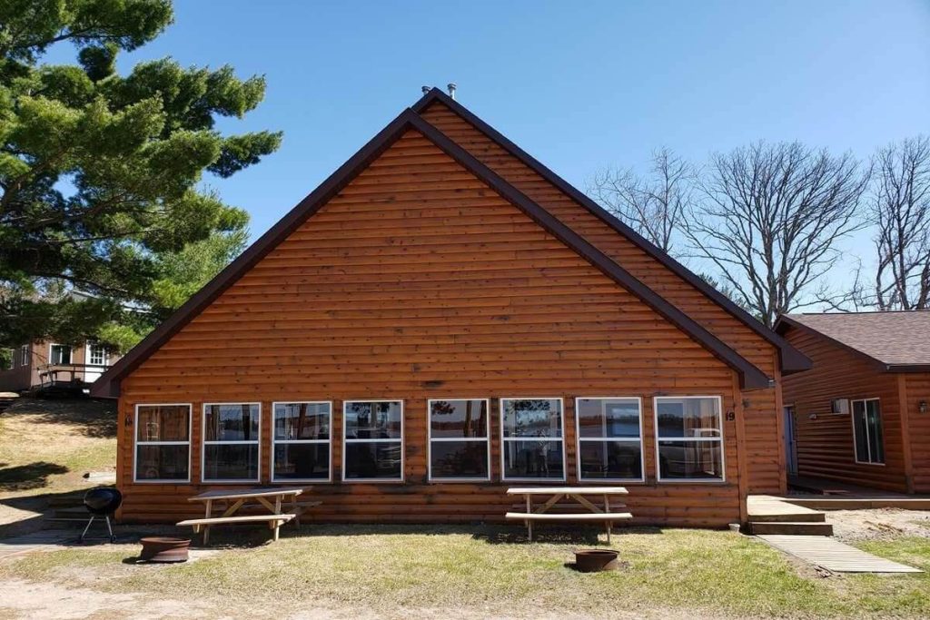 Cabin #18 - Exterior