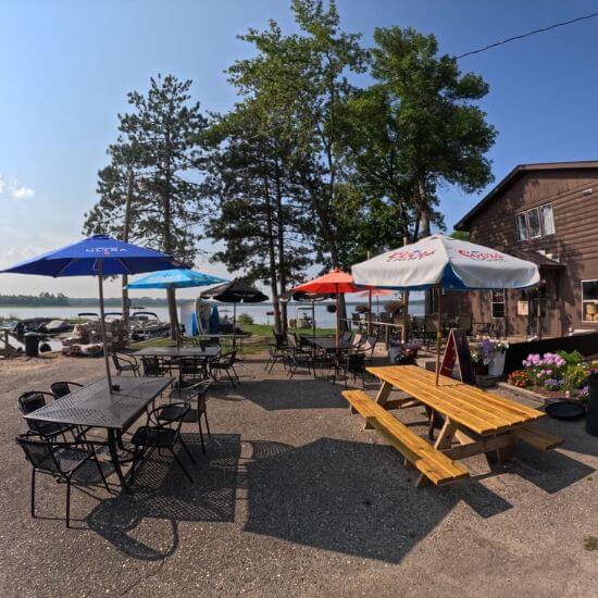 Outdoor Dining on Cass Lake at Allen's Bay Lodge & Grill on Sunset Cove Resort