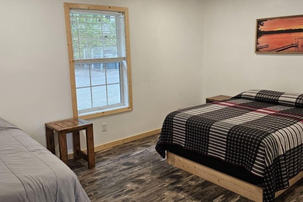Cabin #2 - Bedroom #2 with Queen Bed and Double Bed