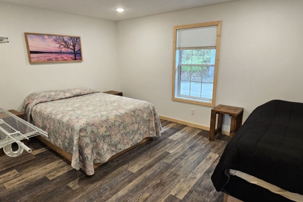 Cabin #5 - Bedroom #2 with Queen Bed and Double Bed