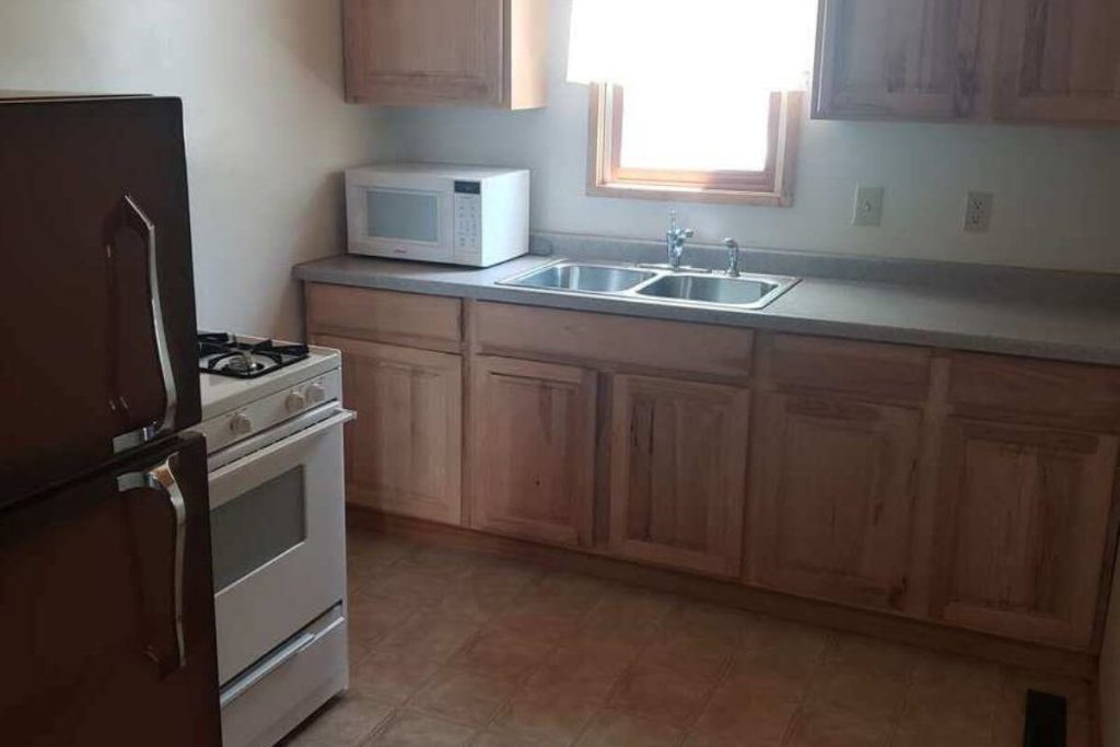 Cottage #17 - Fully Equipped Kitchen