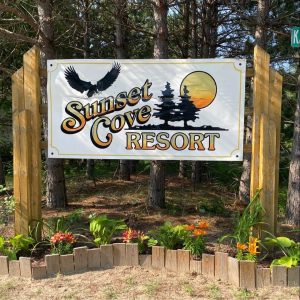Sunset Cove Resort Welcome Sign