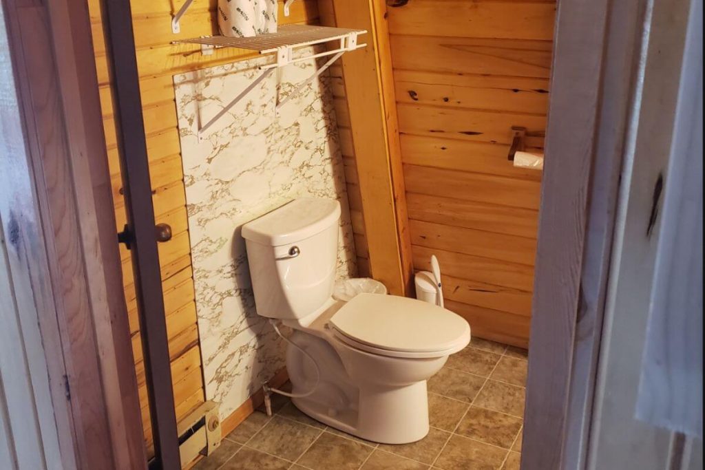 Alpine Cabin #20 - Full Bathroom #1