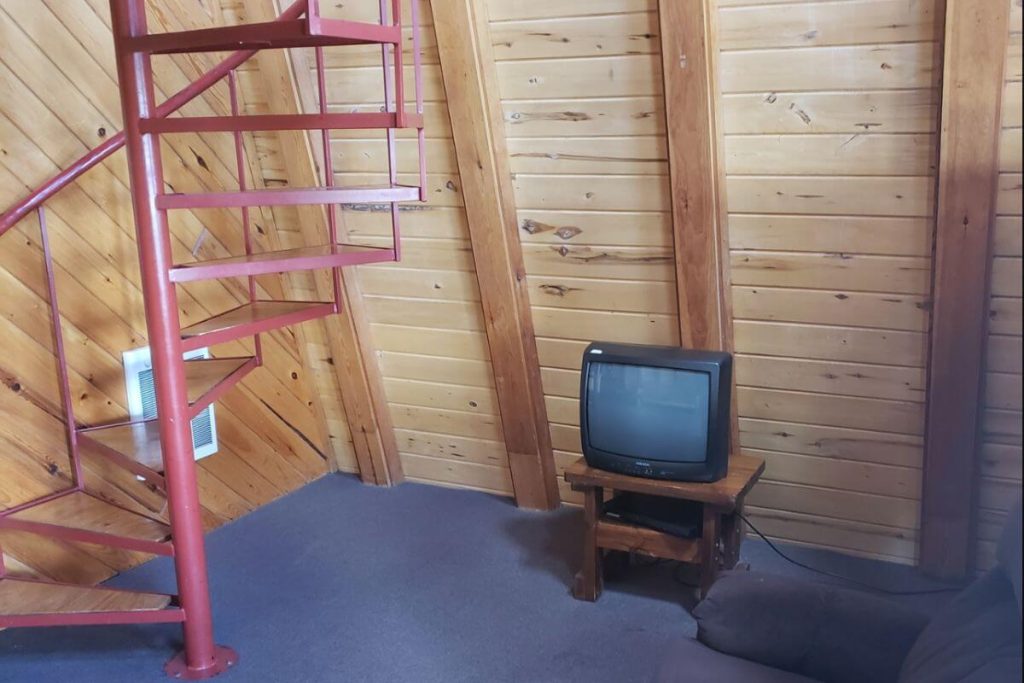 Alpine Cabin #20 - Spiral Staircase